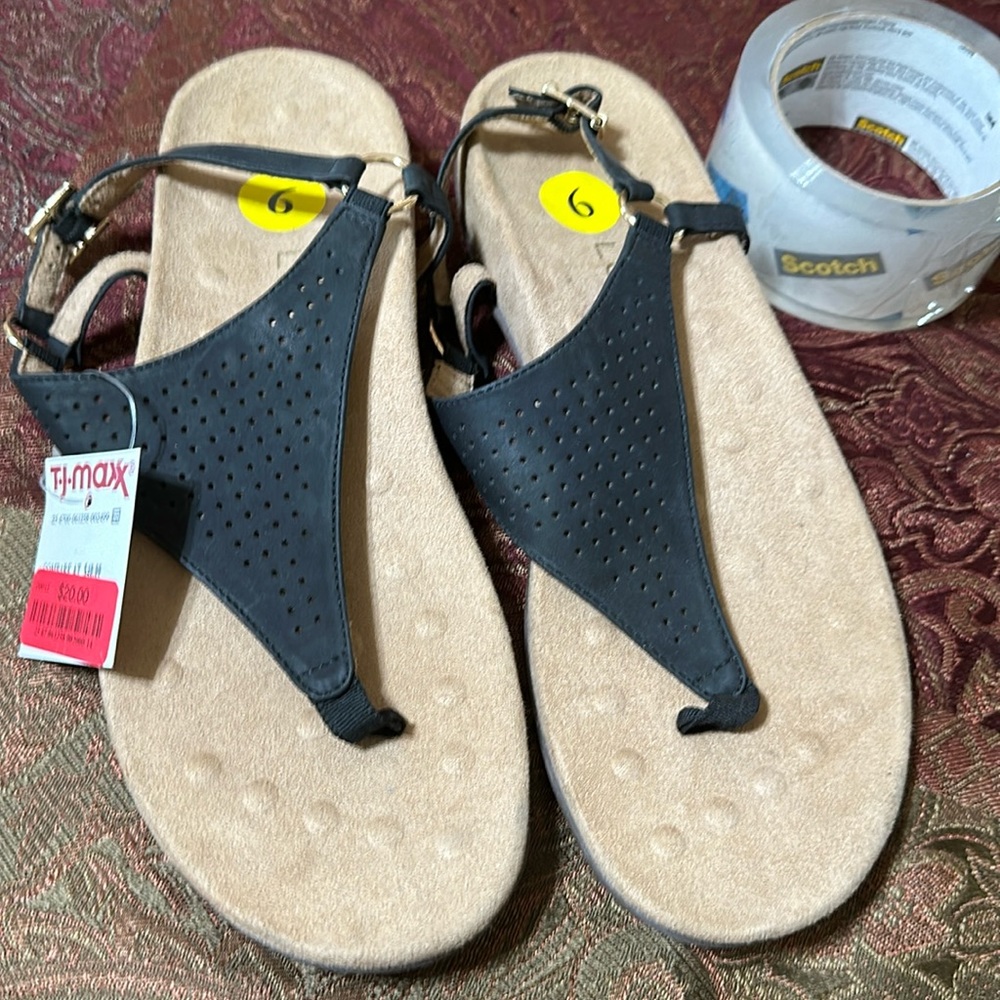 size 9 new